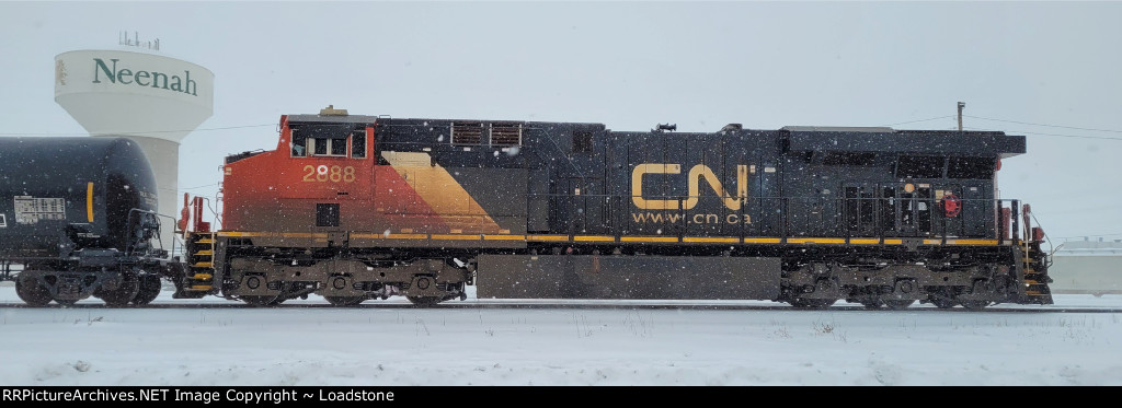 CN 2888